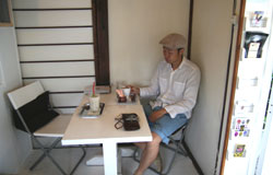 七里ヶ浜フリーマーケット雨天中止で予定変更、以前から気になっていた鎌倉市腰越にある『HLC Style』というカフェに行ってきました。